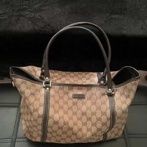 Gucci Beige and Brown Signature Tote - Authentic